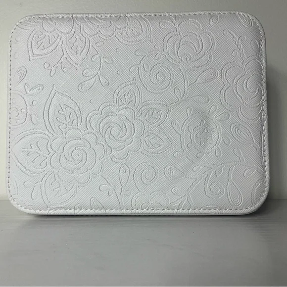 Pandora White Floral Zip Jewelry Case Travel Organizer Ring & Charm Storage - Picture 8 of 8